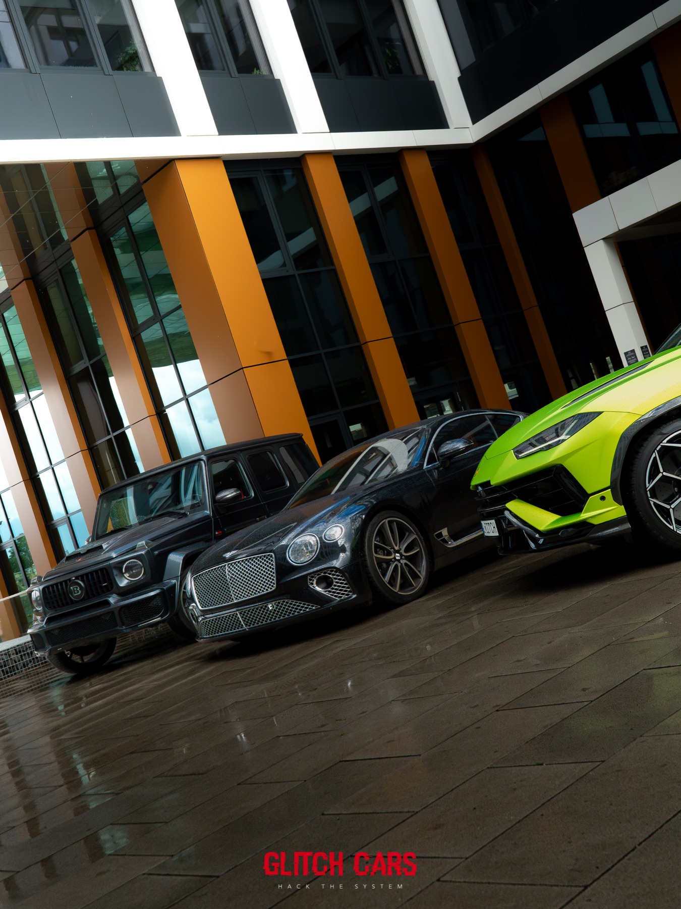 Post Instagram GLITCH CARS